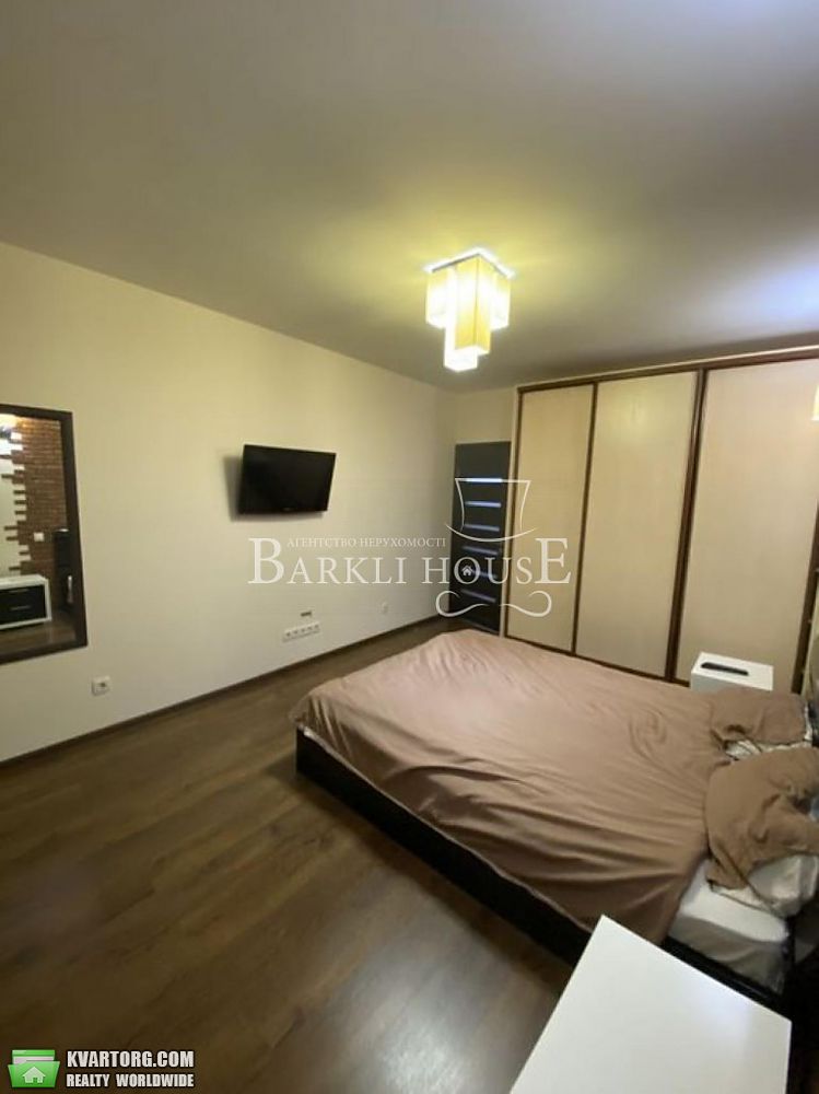 Rent out 3-room apartment. Киев,  Победы пр — photo 4