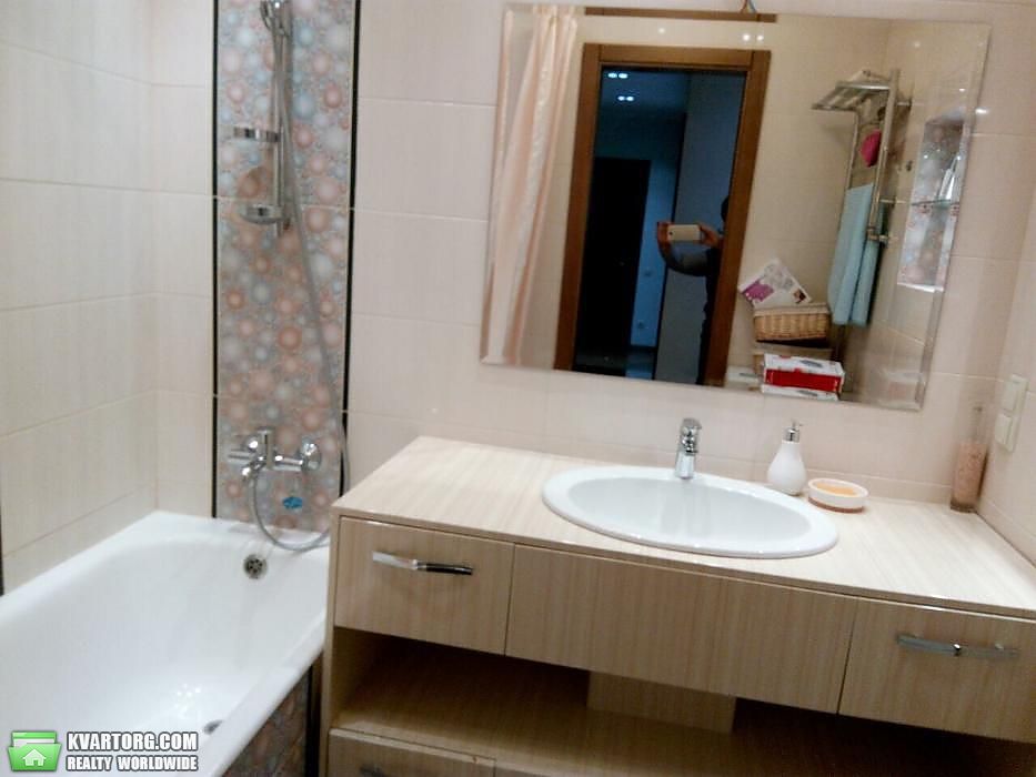 Rent out 2-room apartment. Киев, Сикорского ул. — photo 8