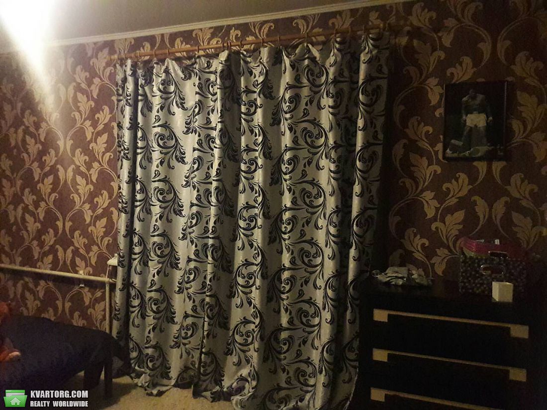 Sell 2-room apartment. Днепропетровск, Героев Сталинграда — photo 2