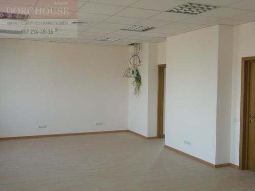 Rent out office. Киев, Победы 5б — photo 1