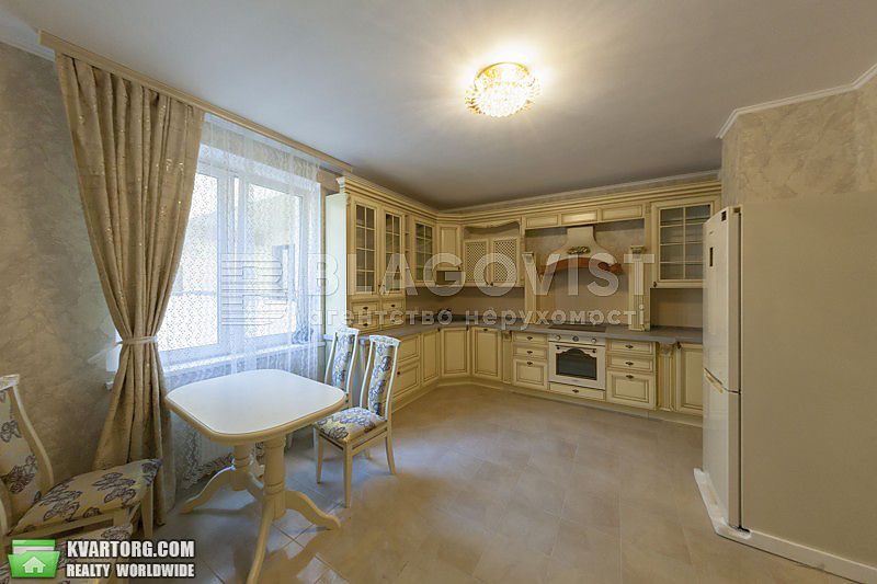 Rent out 2-room apartment. Киев,  Полтавская — photo 3