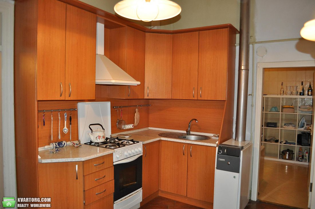 Rent out house. Киев, ул. Льва Толстого — photo 2