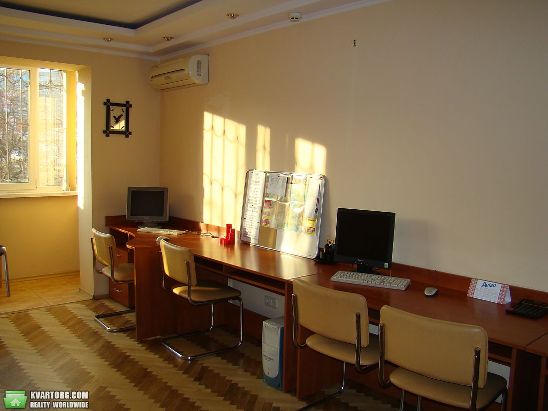 Rent out office. Киев,  Маяковского проспект — photo 1