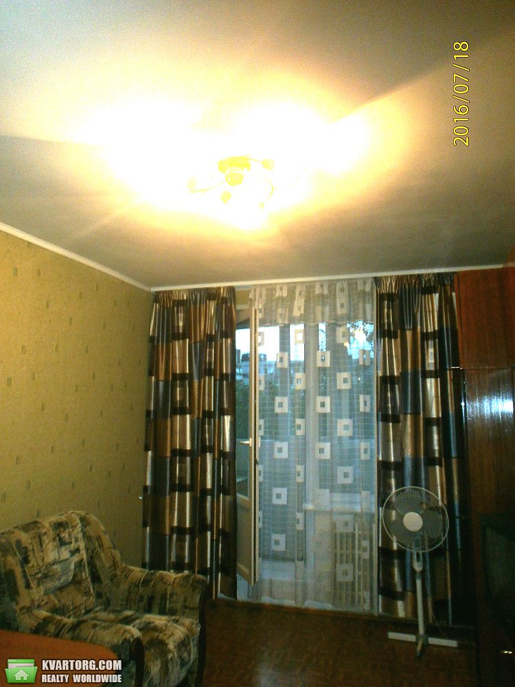 Rent out 1-room apartment. Харьков, Бучмы — photo 1