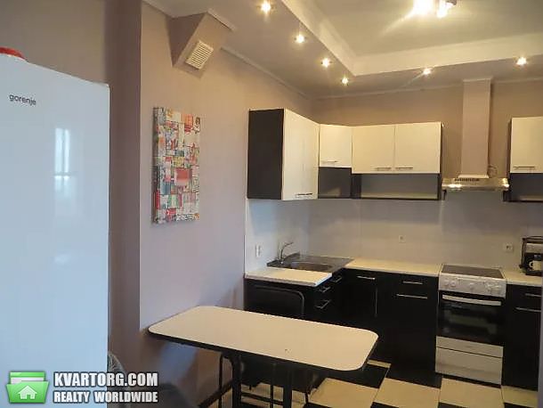 Rent out 1-room apartment. Киев,  Рижская — photo 3