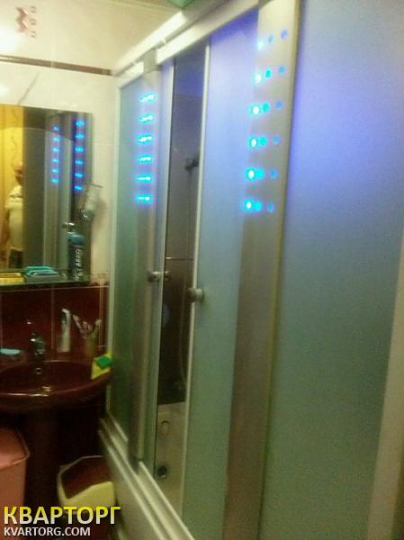 Sell 3-room apartment. Киев, Ушинского — photo 1