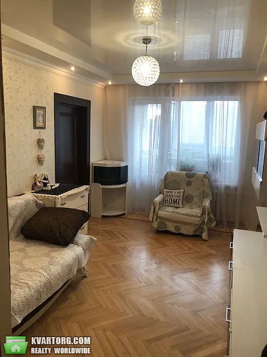 Sell 3-room apartment. Киев, Преображенская — photo 1