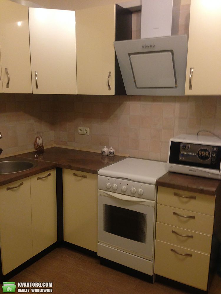Rent out 1-room apartment. Киев, Ломоносова — photo 3