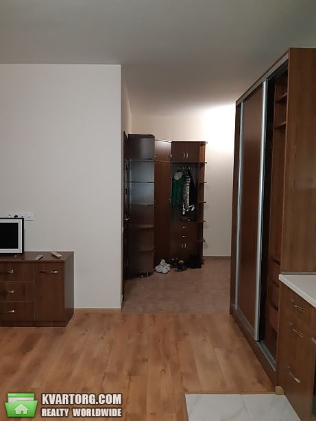 Rent out 1-room apartment. Киев,  Мира пр — photo 8