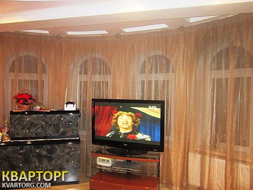 Sell 2-room apartment. Киев,  Саратовская — photo 2