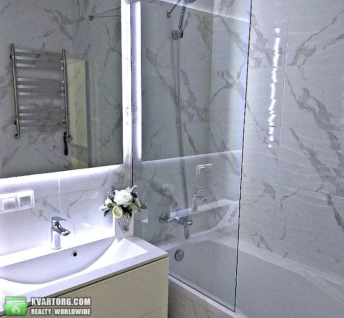 Rent out 1-room apartment. Киев,  Саперное поле — photo 10