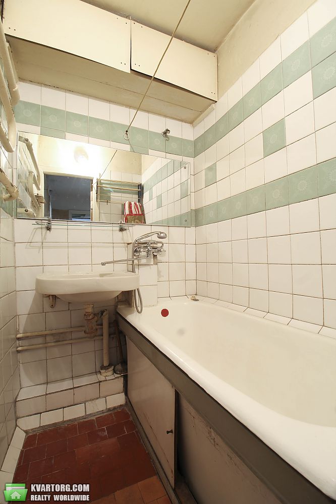 Sell 2-room apartment. Киев, Харьковское шоссе — photo 8