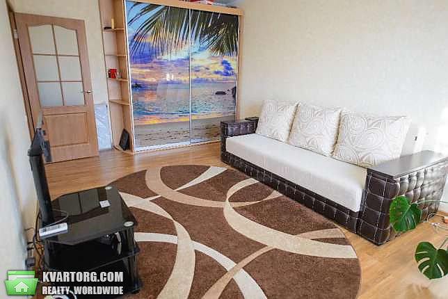 Sell 1-room apartment. Днепропетровск, тополь 3 — photo 1