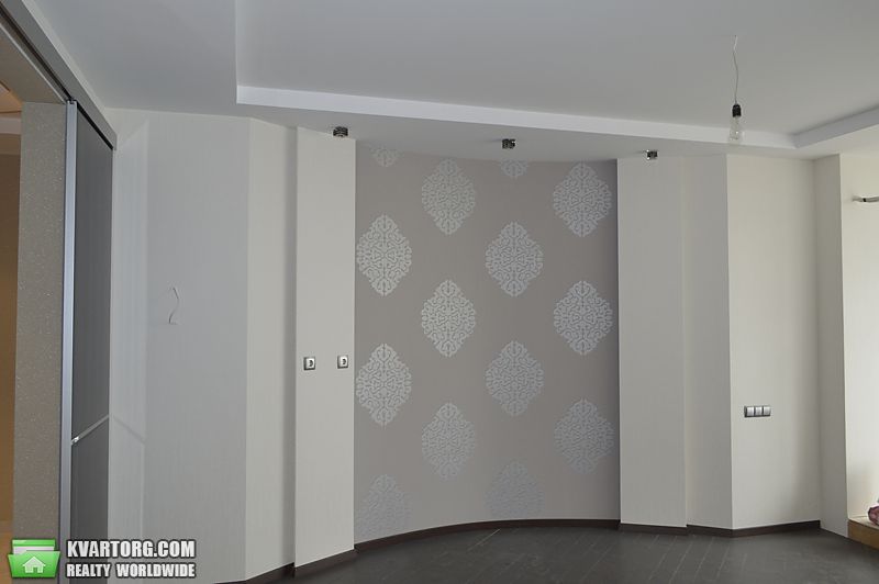 Sell 2-room apartment. Киев,  Драгомирова — photo 4