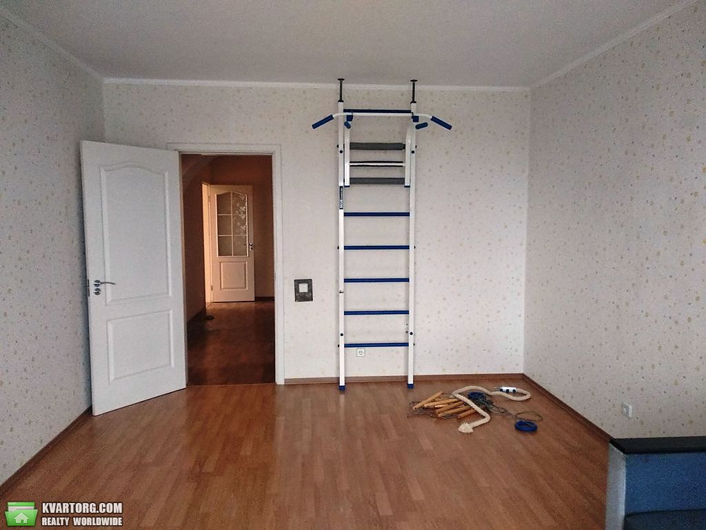 Rent out 4-room apartment. Киев,  Вавиловых — photo 9
