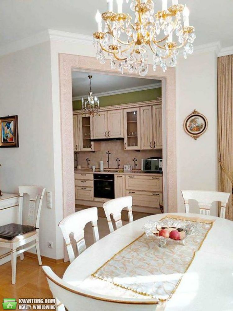 Rent out 3-room apartment. Киев,  Кловский спуск — photo 3