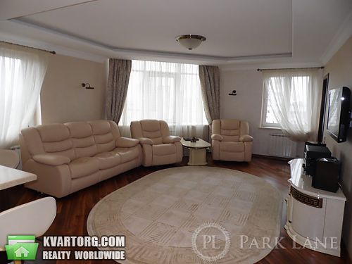 Sell 2-room apartment. Киев, Дегтяревская — photo 2