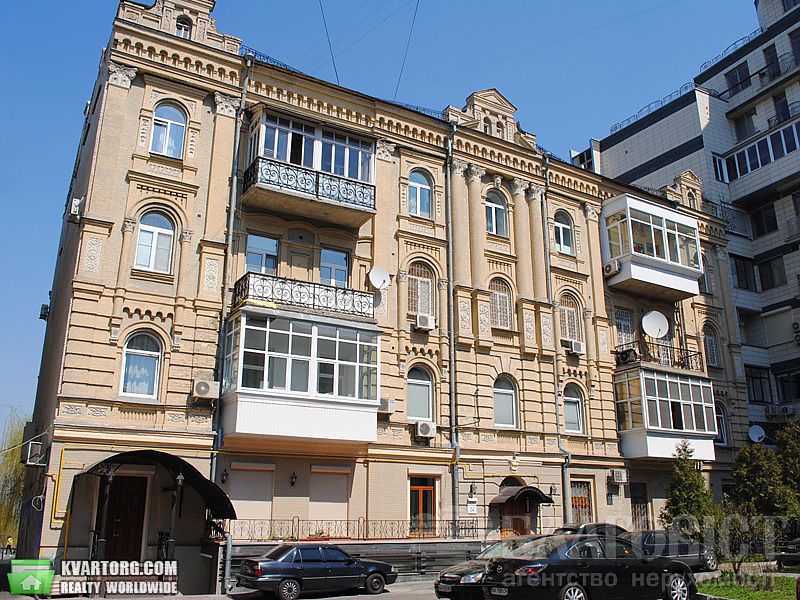 Sell 3-room apartment. Киев,  Большая Житомирская — photo 2