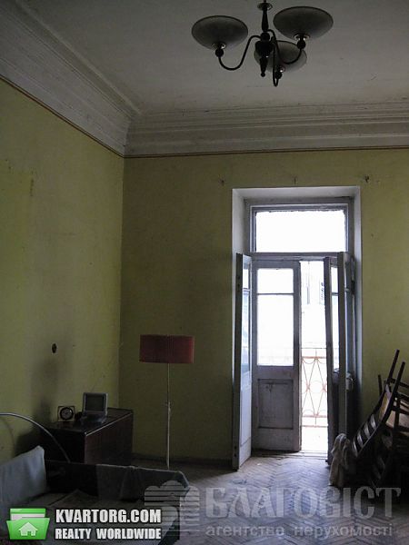 Sell 2-room apartment. Киев, Лютеранская — photo 1