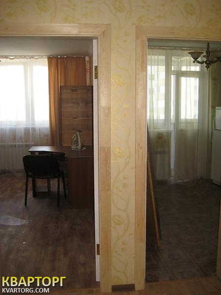 Rent out 1-room apartment. Киев,  Урловская — photo 7