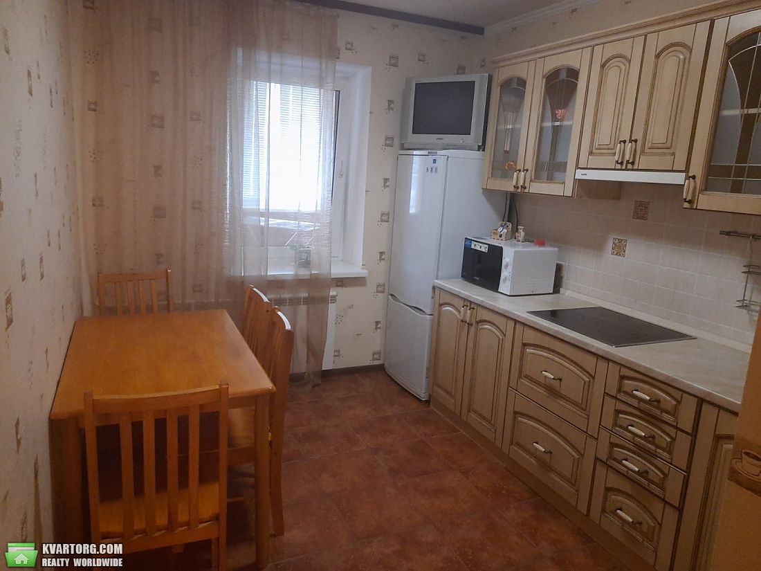 Rent out 1-room apartment. Киев,  Срибнокильская — photo 5