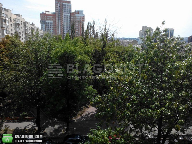 Sell 3-room apartment. Киев,  Тверская — photo 9