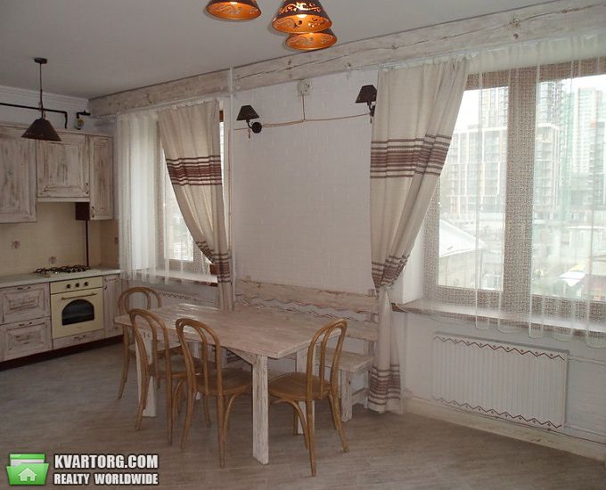 Rent out 2-room apartment. Киев,  Большая Васильковская — photo 1