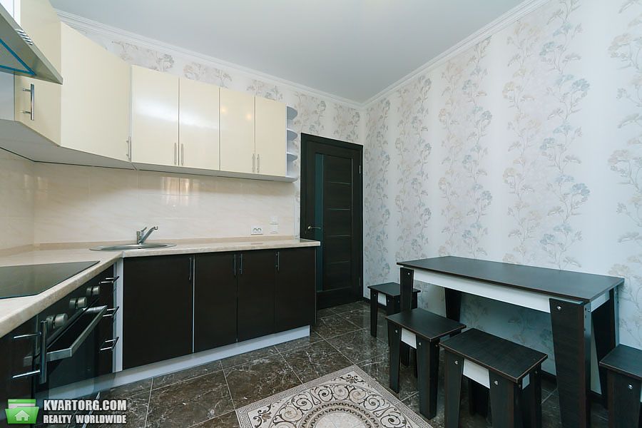 Rent out 1-room apartment. Киев, Площадь Шевченко — photo 5