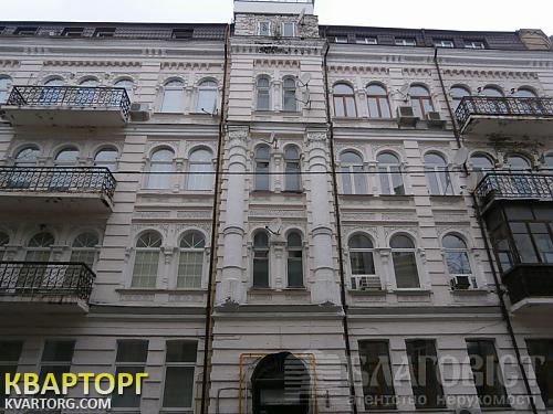 Sell 3-room apartment. Киев,  Рейтарская — photo 1