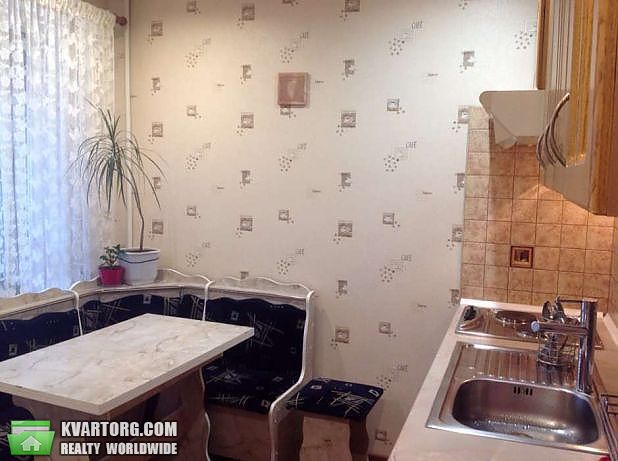 Rent out 1-room apartment. Киев,  Демиевская — photo 4