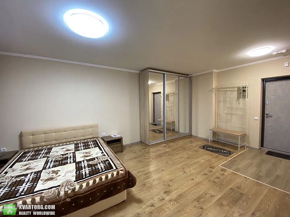 Sell 1-room apartment. Киев,  Крушельницкой — photo 2