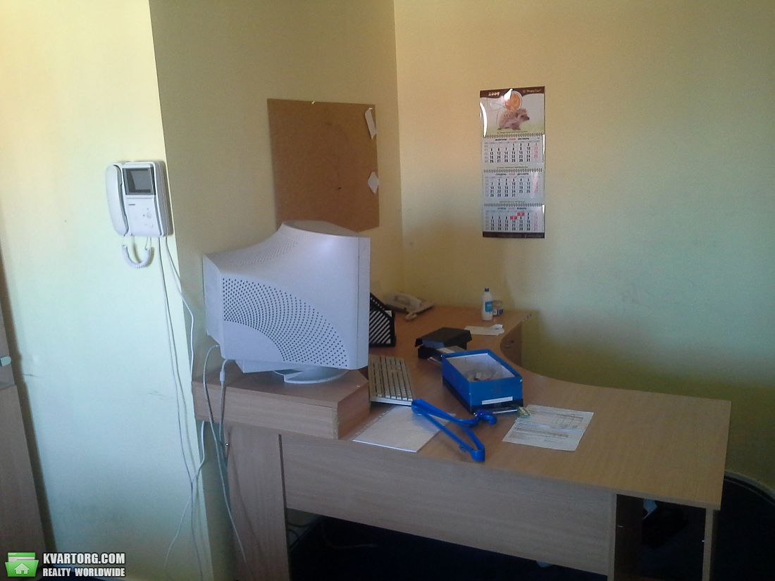 Sell office. Киев, Амосова — photo 3