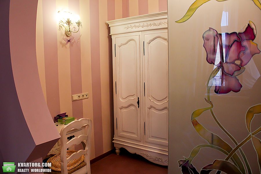 Sell 4-room apartment. Киев,  Дмитриевская — photo 7