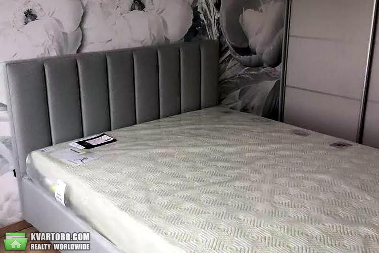 Sell 2-room apartment. Киев,  Малоземельная — photo 8