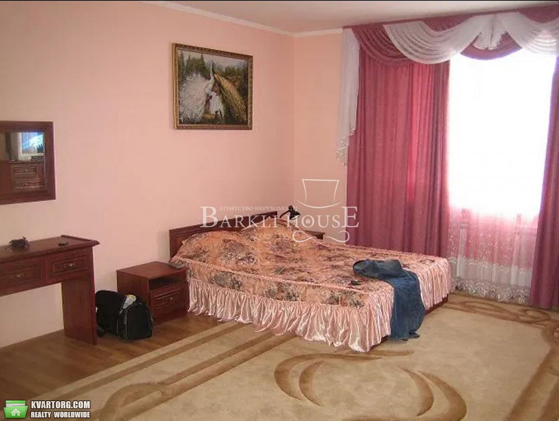 Rent out house. Киев,  Осенняя — photo 5