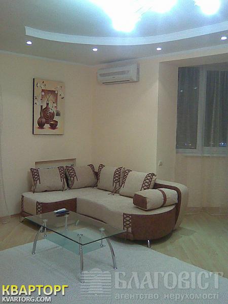 Sell 2-room apartment. Киев, Луначарского — photo 1