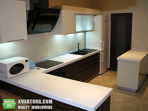 Rent out 2-room apartment. Киев,  Днепровская наб — photo 1