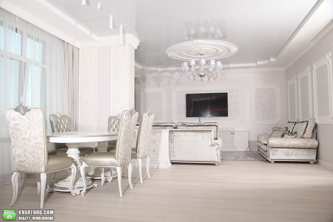 Sell 4-room apartment. Киев, Драгомирова ул. — photo 2