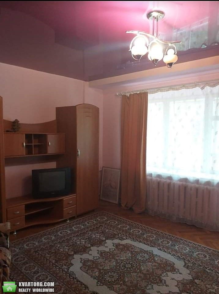 Rent out 1-room apartment. Киев,  Русановская наб — photo 4