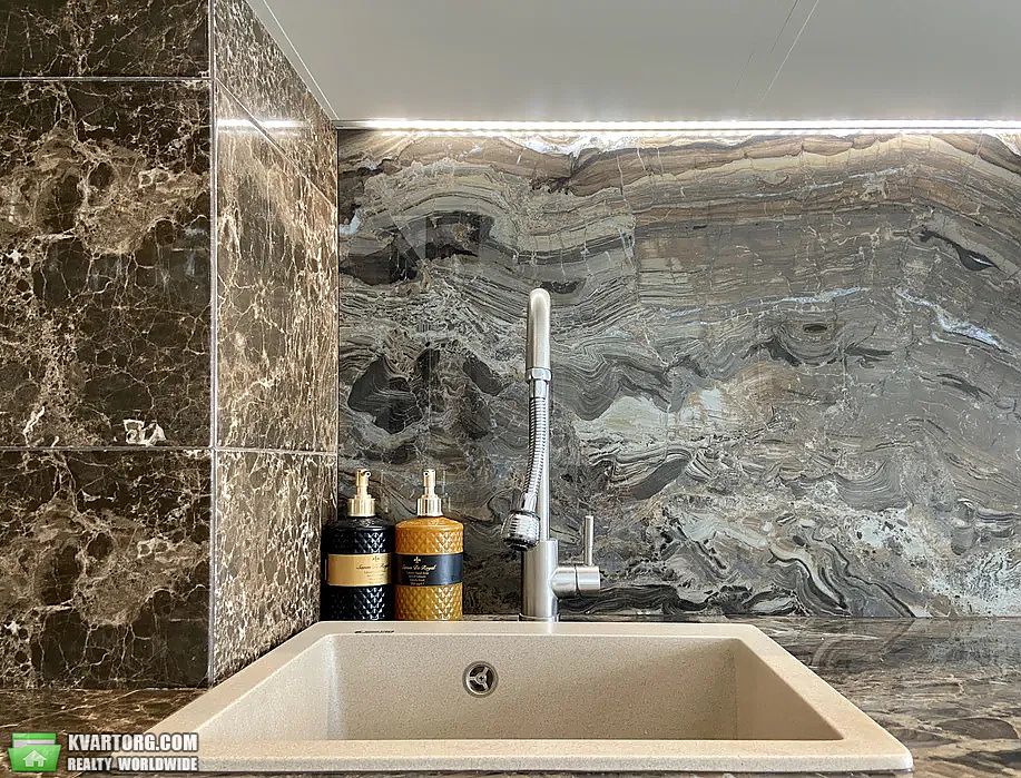 Sell 2-room apartment. Киев,  Ломоносова — photo 3