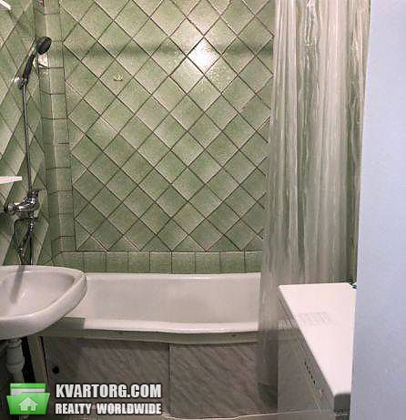 Rent out 2-room apartment. Киев, проспект правды — photo 1