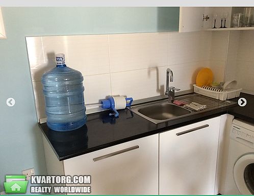 Rent out 1-room apartment. Киев,  Демиевская — photo 1