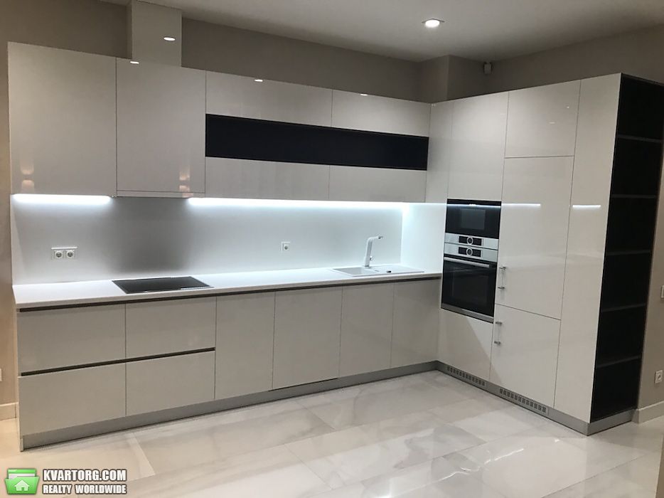 Sell 3-room apartment. Киев,  Драгомирова — photo 3