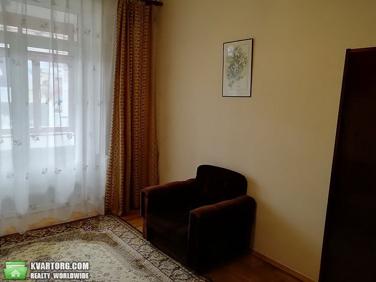 Rent out 2-room apartment. Киев, Мазепы — photo 5