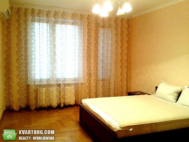 Rent out 3-room apartment. Киев, пл.Валерия Лобоновского — photo 3