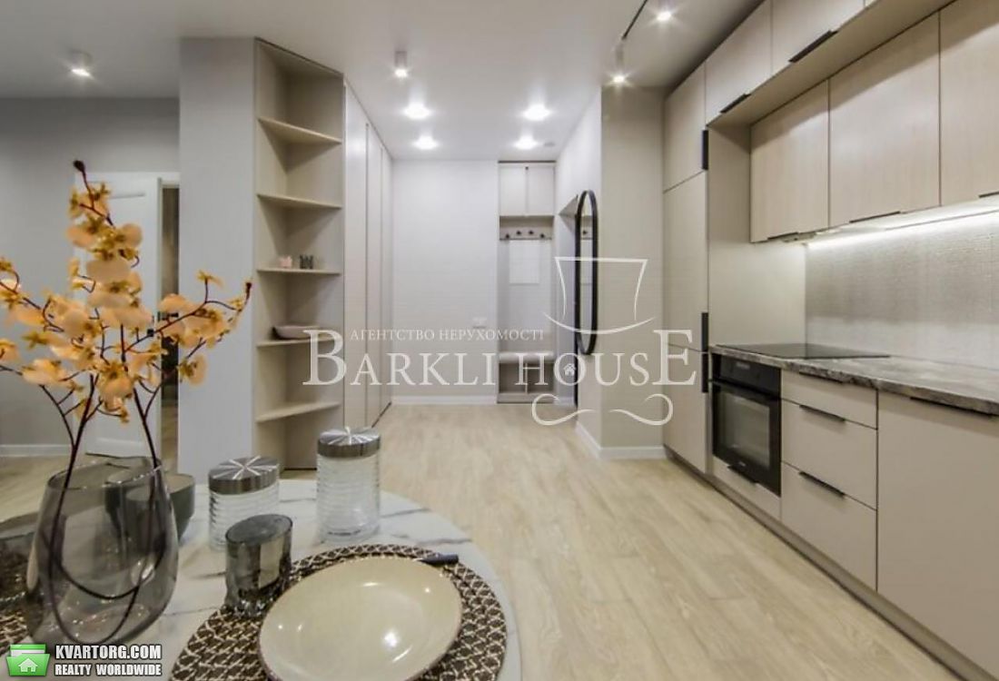 Rent out 2-room apartment. Киев, Бойчука — photo 4