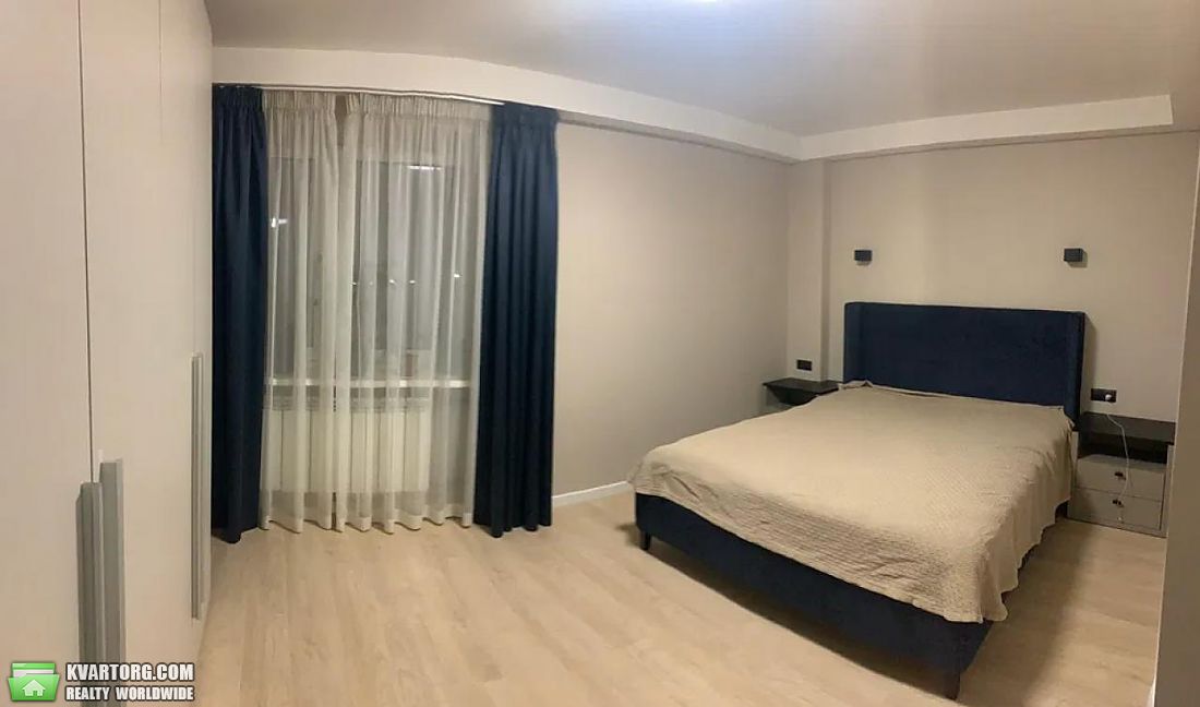 Rent out 2-room apartment. Киев,  Большая Васильковская — photo 2