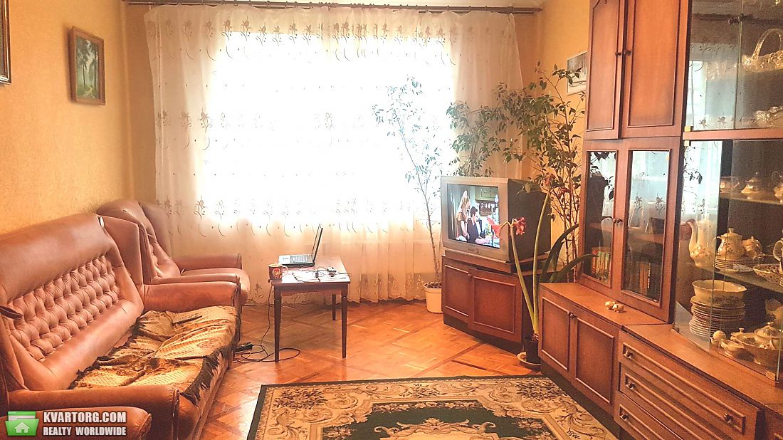 Sell 3-room apartment. Киев,  Ирпенская — photo 3