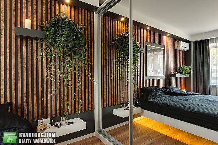 Rent out 2-room apartment. Киев,  Леси Украинки бул — photo 6