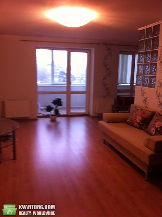 Rent out 3-room apartment. Киев,  Победы пр — photo 1